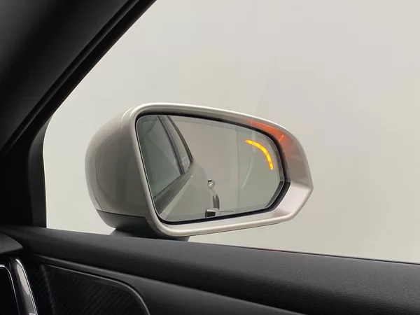Volvo V60 CC B5 AWD BRIGHT PLUS AUT - foto 34