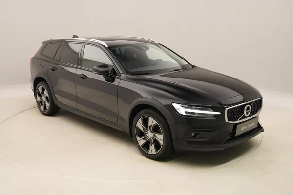 Volvo V60 CC B5 AWD MOMENTUM AUT - foto 17
