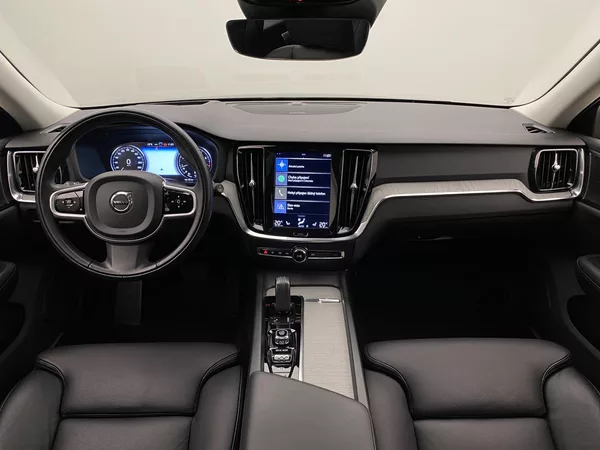 Volvo V60 CC B5 AWD MOMENTUM AUT - foto 2