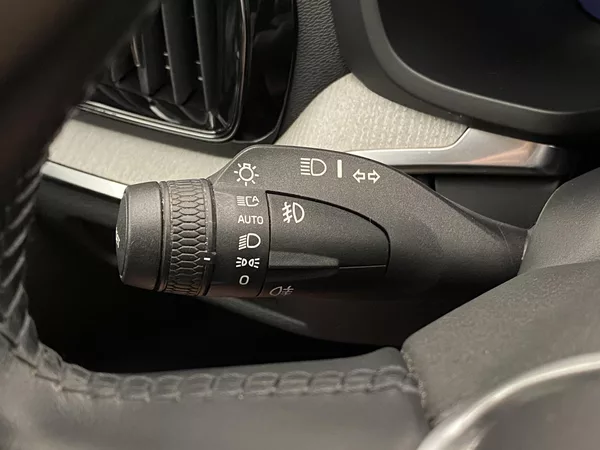 Volvo V60 CC B5 AWD MOMENTUM AUT - foto 22