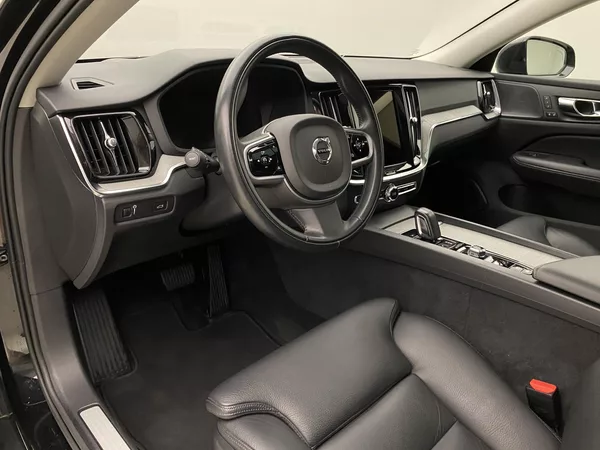 Volvo V60 CC B5 AWD MOMENTUM AUT - foto 4