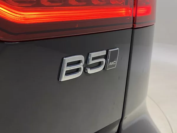 Volvo V60 CC B5 AWD MOMENTUM AUT - foto 40