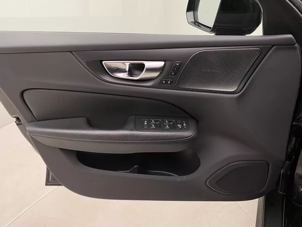 Volvo V60 CC B5 AWD MOMENTUM AUT - foto 7