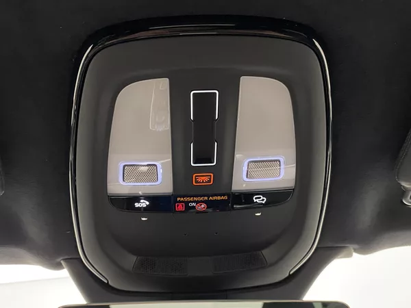 Volvo XC90 B5 AWD BLACK EDITION ULTRA 7 - foto 45
