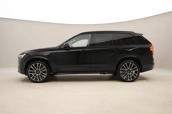 Volvo XC90 B5 AWD BLACK EDITION ULTRA 7 - foto 9