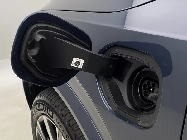 Volvo XC90 T8 AWD Plug-in DARK ULTRA - foto 19