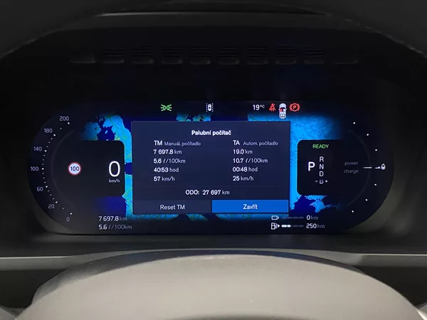 Volvo XC90 T8 AWD Plug-in DARK ULTRA - foto 43