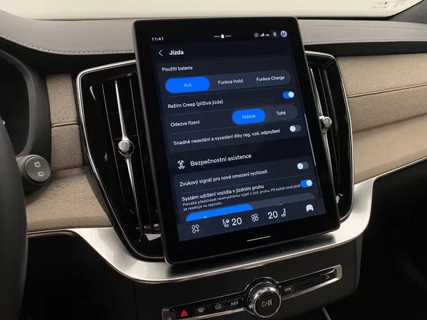 Volvo XC90 T8 AWD Plug-in DARK ULTRA - foto 58