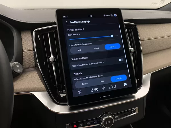 Volvo XC90 T8 AWD Plug-in DARK ULTRA - foto 63