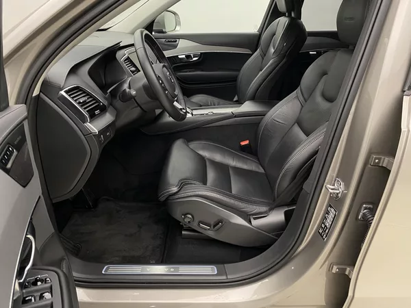 Volvo XC90 B5 AWD INSCRIPTION AUT CZ 7m - foto 3
