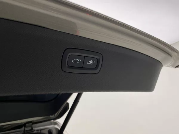 Volvo XC90 B5 AWD INSCRIPTION AUT CZ 7m - foto 36
