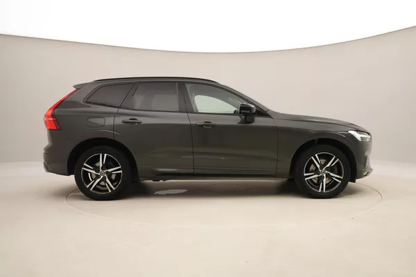 Volvo XC60 T5 AWD R-DESIGN AUT CZ - foto 13