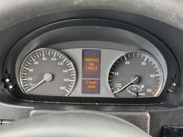 Mercedes-Benz SPRINTER 17 míst WEBASTO - foto 21