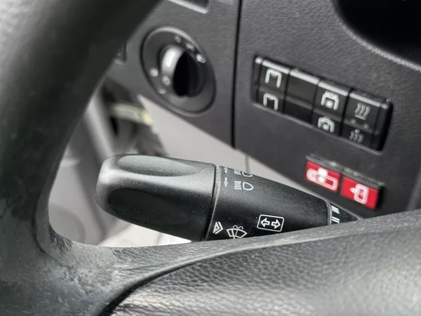 Mercedes-Benz SPRINTER 17 míst WEBASTO - foto 24