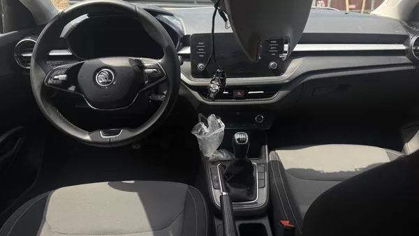 Škoda Fabia 1.0TSI 81KW - foto 9