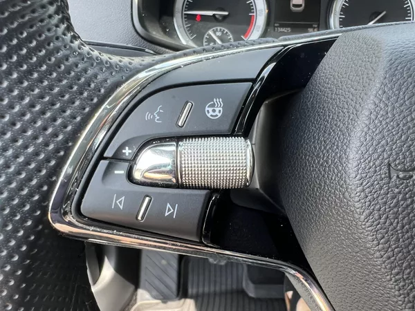 Škoda Karoq 2.0TDi*110KW*Style*FullLed - foto 15
