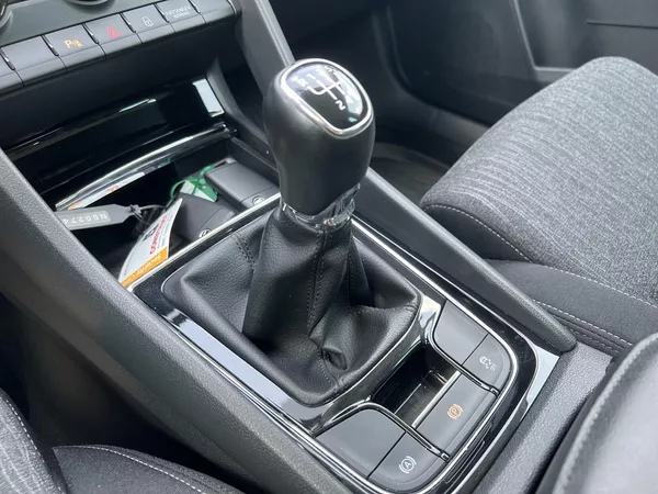 Škoda Karoq 2.0TDi*110KW*Style*FullLed - foto 24