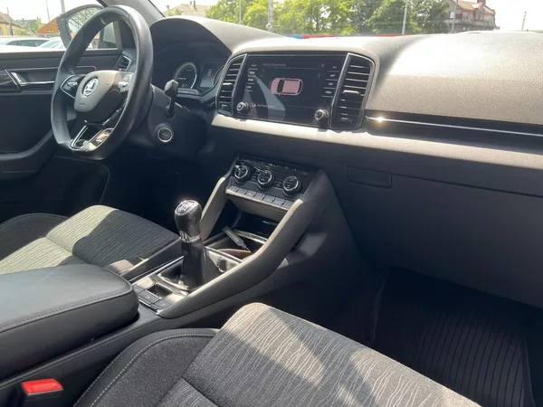 Škoda Karoq 2.0TDi*110KW*Style*FullLed - foto 31