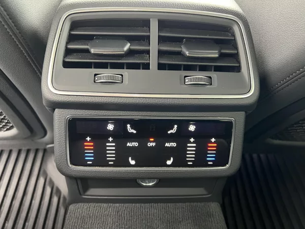 Audi A6 Allroad 3,0TDi 210kW QUATTRO - foto 23