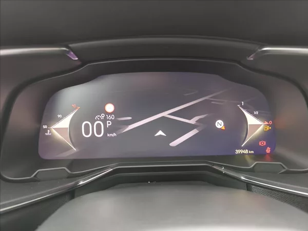 DS Automobiles DS7 Crossback 1,5 PERFOR. LINE 1.5 BLUEHDI - foto 9