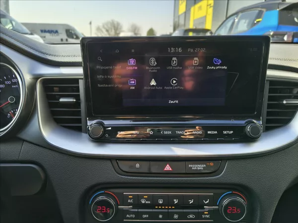 Kia Ceed 1,5 T-GDi 118kw TOP - foto 12