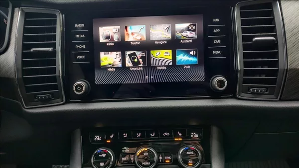 Škoda Kodiaq 2,0 DSG 110 Style - foto 16