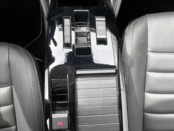 Citroën C4 1,2 MAX EAT8 - foto 9