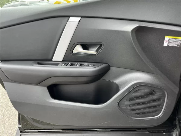 Citroën C4 MAX EAT8 1,2 - foto 20