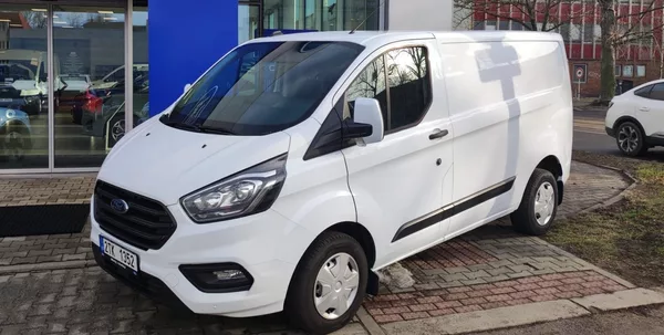 Ford Transit Custom 2.0 EcoBlue 6st. manuální