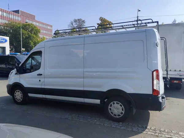 Ford Transit - foto 7