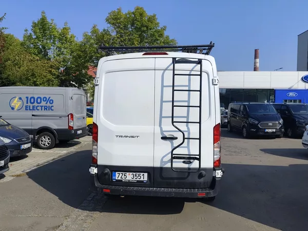 Ford Transit - foto 9