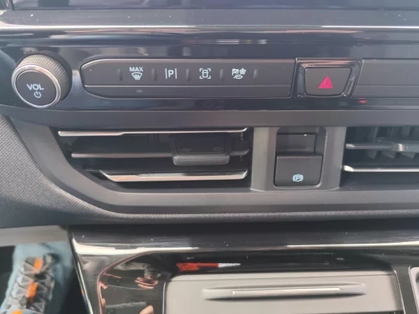 Ford Tourneo Custom Tourneo Custom L1,TITANIUM,2.0 - foto 18