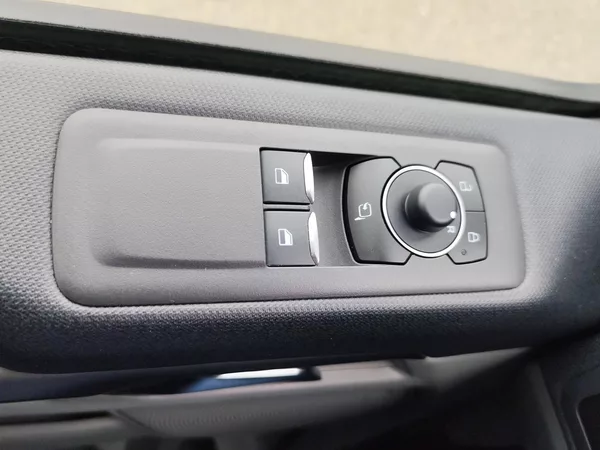 Ford Tourneo Custom Tourneo Custom L1,TITANIUM,2.0 - foto 34