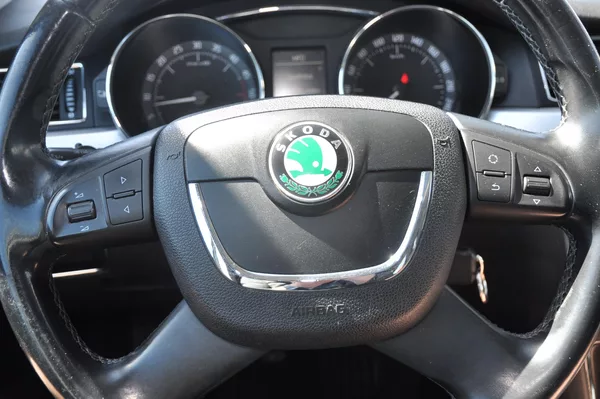 Škoda Superb II 2.0TDi 103kW KOMBI Panorama - foto 11