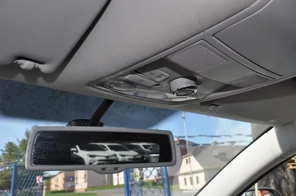 Škoda Superb II 2.0TDi 103kW KOMBI Panorama - foto 16