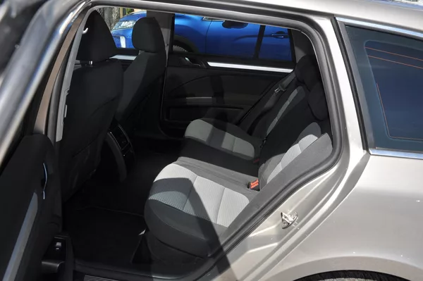 Škoda Superb II 2.0TDi 103kW KOMBI Panorama - foto 7