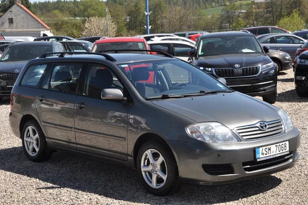 Toyota Corolla 1.4D-4D 66kW KOMBI Automat - foto 2