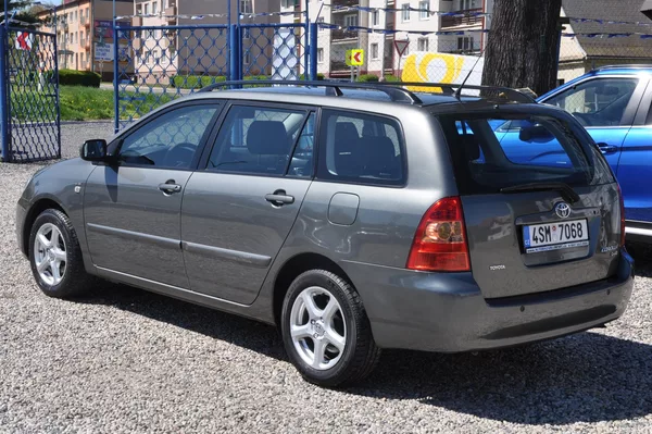 Toyota Corolla 1.4D-4D 66kW KOMBI Automat - foto 4