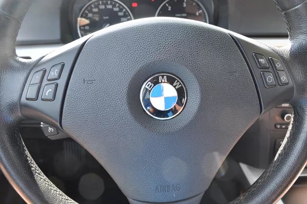 BMW Řada 3 318d 105kW KOMBI - foto 10