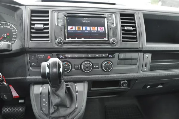 Volkswagen Caravelle 2.0TDi 150kW 4x4 A/T Liberty - foto 13