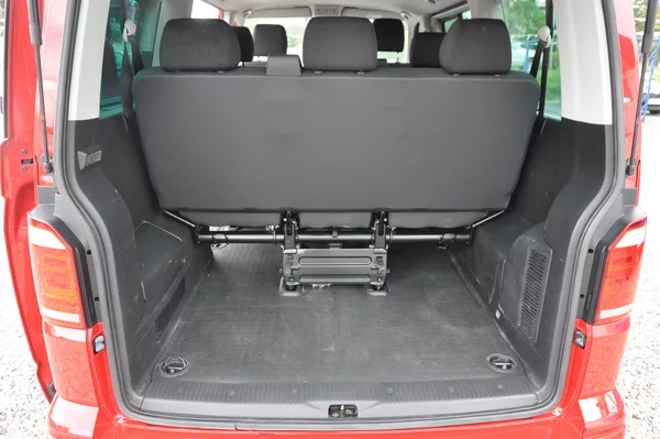 Volkswagen Caravelle 2.0TDi 150kW 4x4 A/T Liberty - foto 8