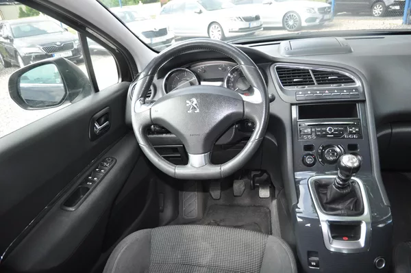 Peugeot 5008 2.0HDi 110kW PANORAMA - foto 5