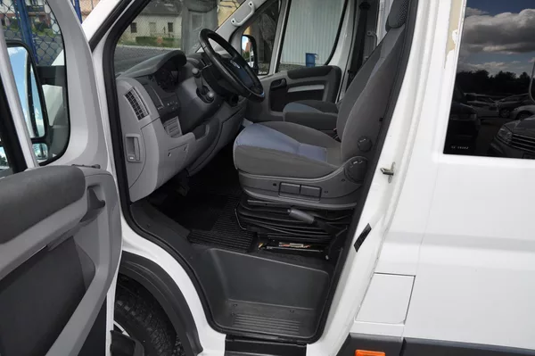 Fiat Ducato 3.0JTD 115kW PANORAMA Automat - foto 6