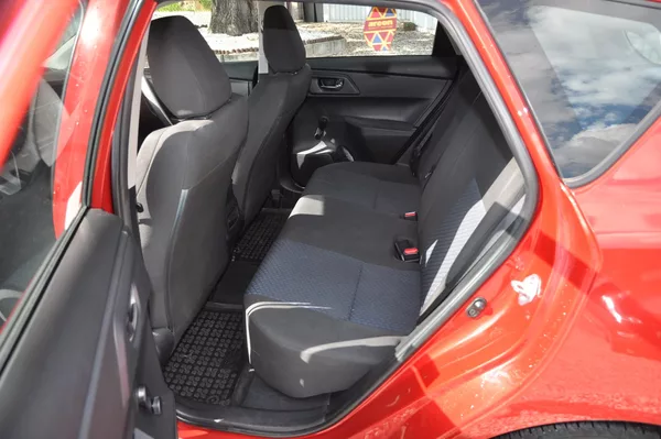 Toyota Auris 1.33VVT-i 73kW - foto 7