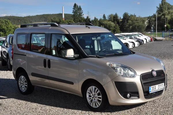 Fiat Dobló 1.6MTJ 77kW MAXI - foto 2