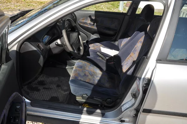 Mitsubishi Carisma 1.8GDi 92kW LS - foto 6