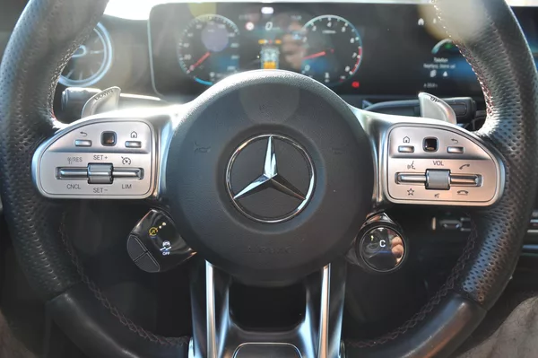 Mercedes-Benz Třídy A A35 AMG 225kW 4MATIC - foto 11