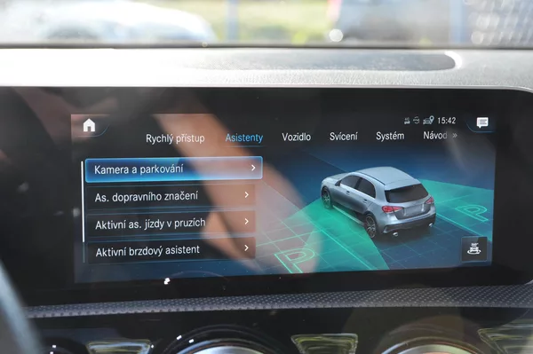 Mercedes-Benz Třídy A A35 AMG 225kW 4MATIC - foto 16