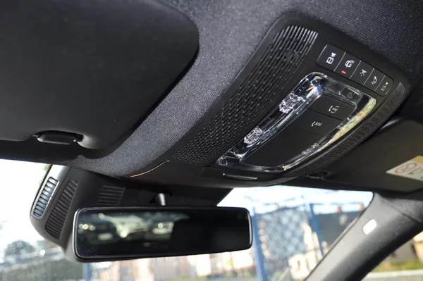 Mercedes-Benz Třídy A A35 AMG 225kW 4MATIC - foto 19
