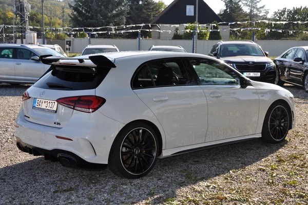 Mercedes-Benz Třídy A A35 AMG 225kW 4MATIC - foto 3